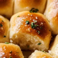 Soft Garlic Rolls – Easy & Fluffy Homemade Recipe