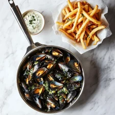 Moules-Frites Recipe with Lemon-Herb Aioli: Easy Belgian Bistro
