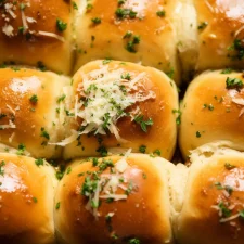 Garlic Bread Rolls: An Amazing Ultimate Recipe
