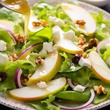 Salad with Pear and Goat Cheese: An Incredible Ultimate Recipe