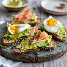 Avocado Toast: The Incredible Ultimate Recipe for 5 Amazing Variations