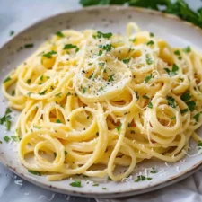 5-Ingredient Garlic Butter Pasta: An Amazing Ultimate Recipe